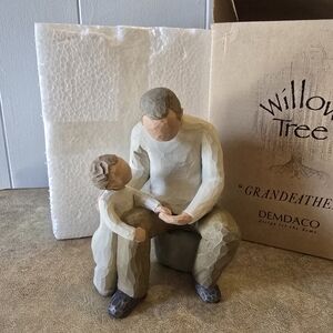 Willow Tree Grandfather and Child Figurine - Cream and Gray